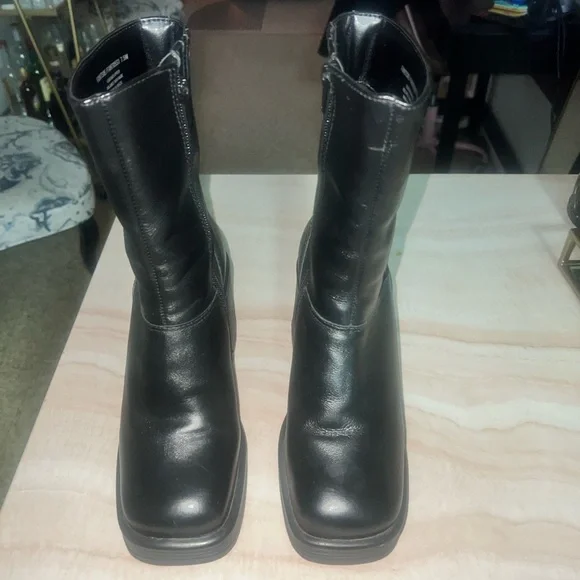 Black Heeled Boots - Picture 3 of 5